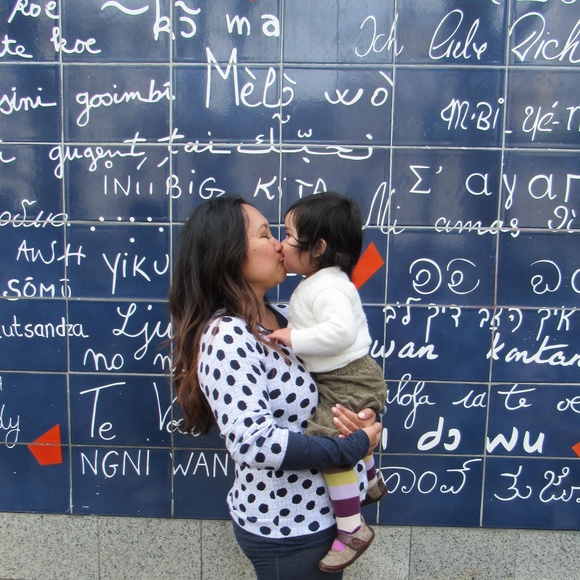 Hello from Chicago! 👋🏼 I'm Stef - Picture 3 of 4